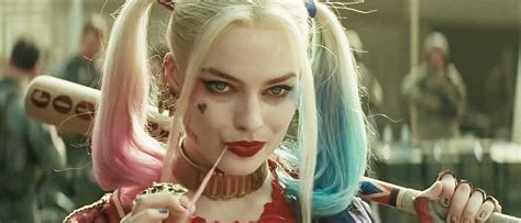 Photo Margot Robbie Reveals Why She Likes Playing Harley Quinn The