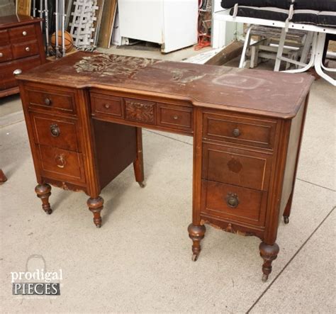 Find the perfect old desk stock photos and editorial news pictures from getty images. This Old Desk Gets Transformed Into A Stunning Vanity. You ...