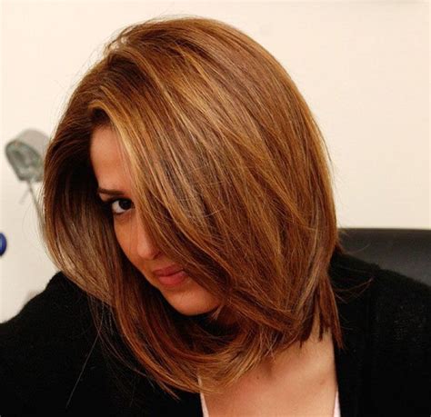 Their already dark hue will create varying tones throughout your mane without a drastic change. Strawberry Blonde Hair with Auburn Lowlights ...