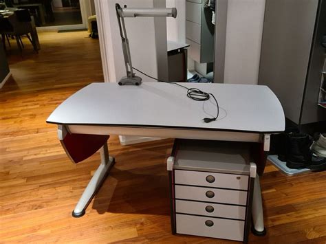 Sehr gut erhaltener moll schreibtisch runner classic abzugeben. Moll Schreibtisch Varence Compact | Kaufen auf Ricardo