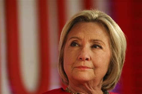 Hillary Clinton To Trump Dont Tempt Me Into Entering The 2020 Presidential Race Cnn Politics