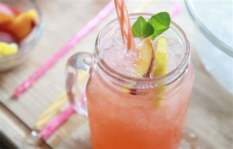 Fresh Peach Lemonade Recipe Easy Homemade Divas Can Cook