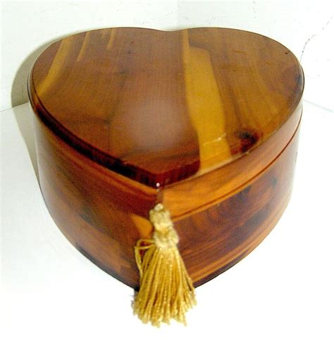 Vintage Heart Shaped Wooden Trinket Box Pilliod Trinket Boxes