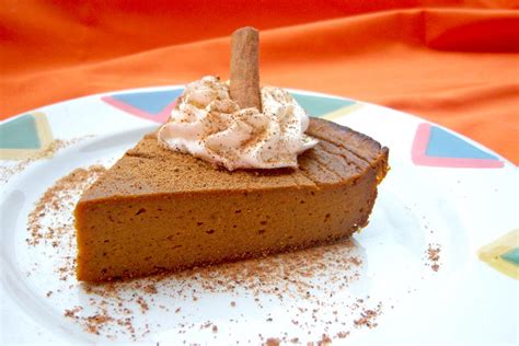 We've got the perfect solution. Crustless Pumpkin Pie | EverydayDiabeticRecipes.com