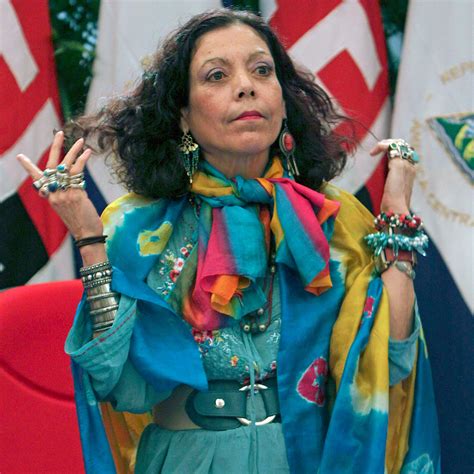 Nicaragua La Première Dame Rosario Murillo Est Une Sorcière Elle