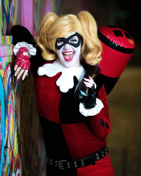 Harley quinn has had a few different looks through the years. 17 DIY Harley Quinn Costume Ideas - Best Harley Quinn Halloween Costumes