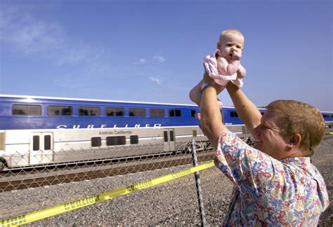 Annual Train Mooning Is Set For Saturday Orange County Register