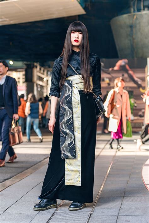 the best street style from tokyo fashion week fall 2019 harajuku fashion street japan fashion