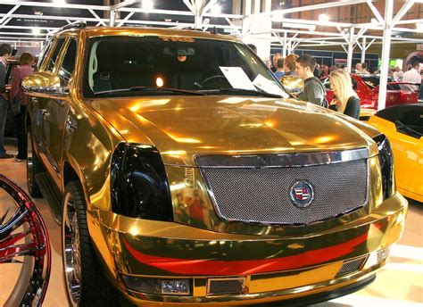 Cadillac Escalade In Gold Cadillac Escalade In Gold Plat Flickr