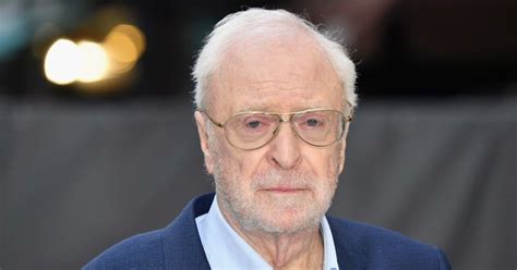 Medio 2016 veranderde maurice micklewhite echter zijn naam officieel in michael caine, naar eigen zeggen om oponthoud bij de douane te voorkomen. 'Tenet': Michael Caine says Christopher Nolan is so ...
