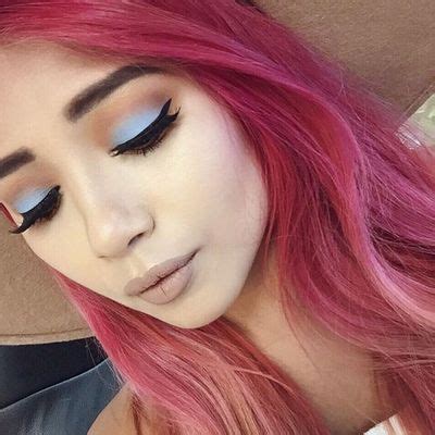 The fairness of blonde hair typically makes us reach for a softer eyeshadow color, but you could also go with a touch of blue or purple for edge. Venus 2 Eyeshadow Palette in 2020 | Blue eyeshadow looks ...