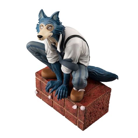 In a world populated by anthropomorphic animals, herbivores and carnivores coexist with each other. Beastars PVC Statue Legoshi 16 cm - Animegami Store