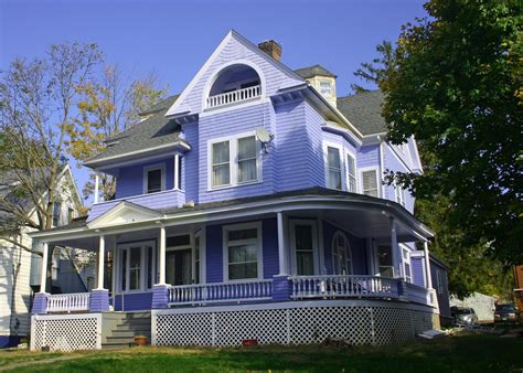 Click on any movement for a quick overview and further information. modern victorian house colors - Modern House