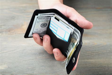 Instead of points that you have to figure out how to redeem — and that you might not be able to redeem for something you want — you get real dollars and cents you can use for, well, anything. Cash Back Investment Company Issued Credit Cards ...