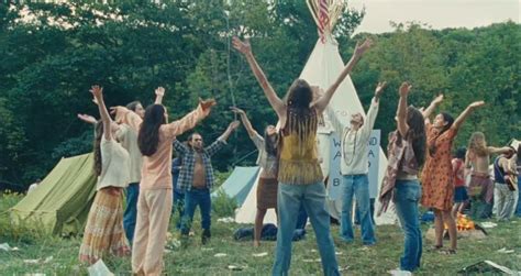 25 Pictures Of Hippies From The 1960s That Prove That They Were Really