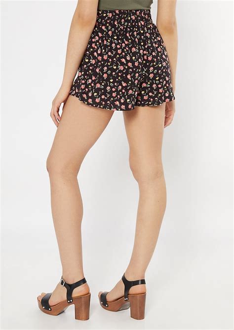 Black Floral Print Flowy Shorts Floral Shorts Outfits Flowy Shorts