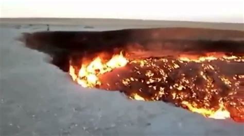 Super Meteor Makes Huge Crater In Russia 15022013 Youtube