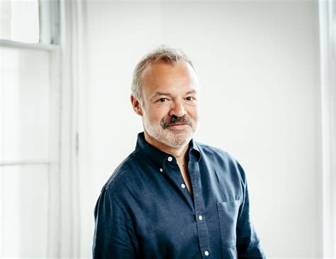 Graham Norton thanks Irish neighbours for keeping wedding a secret