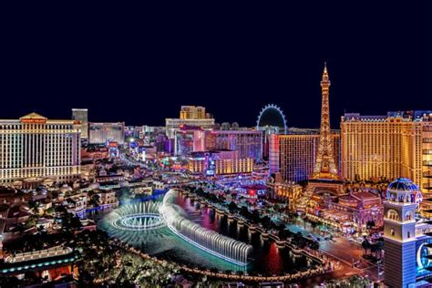 What To Do In Downtown Las Vegas Places To Stay And Play