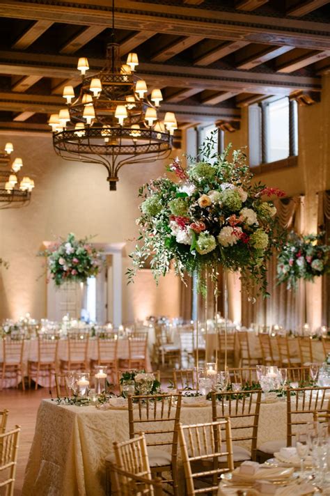This Country Club Wedding Is Tasteful Timeless And Oh So Chic