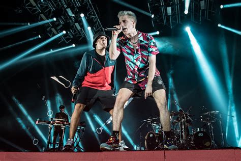 Portal web de revista caras. Wos en el primero de sus dos Luna Park Sold out | loqueva.com