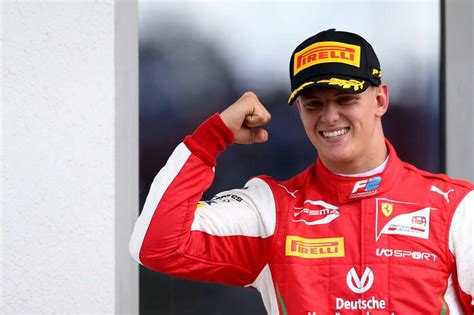 The american squad has a strong and well established relationship with scuderia ferrari and mick, a talented youngster, will now be able to make steady progress with the. Mick Schumacher alla Haas, è ufficiale: correrà in F1 nel 2021