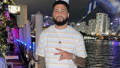 Mike Evans Net Worth 2024 Wiki Age Wife Kids And More Facts