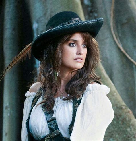Whos The Best Female Pirate⁉ Pirates Of The Caribbean Amino