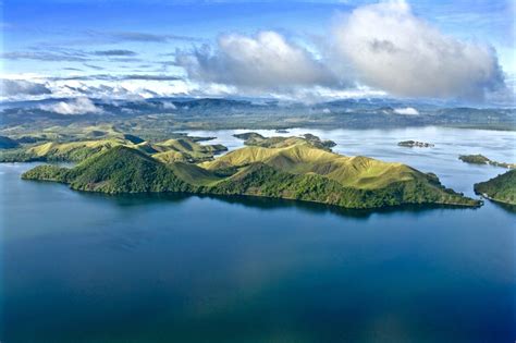 Largest Islands In The World 10 Colossal Coasts Atlas And Boots