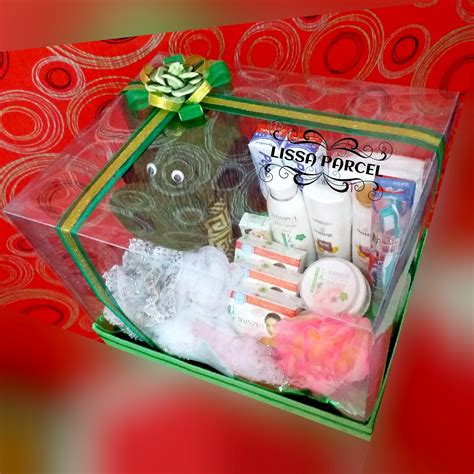 Kreasi hantaran nikah peralatan mandi. Parcel Hantaran Pernikahan: Hias Hantaran/Seserahan Unik ...
