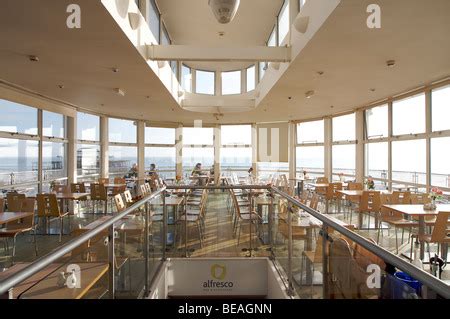 Alfresco Restaurant Brighton Seafront Stock Photo Alamy