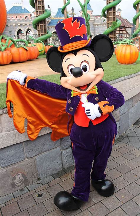 Worldwide Wednesday Special Halloween Mickey