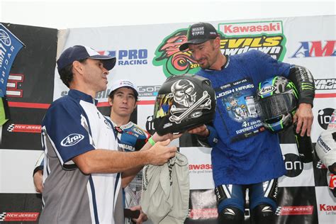 An arai helmet is not the product of compromise of a profit point or a board of directors. Arai Gives Josh Hayes A Special "Jolly Roger" Carbon ...