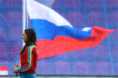 isinbayeva opposes russia s critics cnn