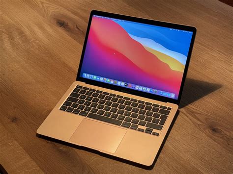 Apple Macbook Air 2020 Review Really Who Needs The Pro