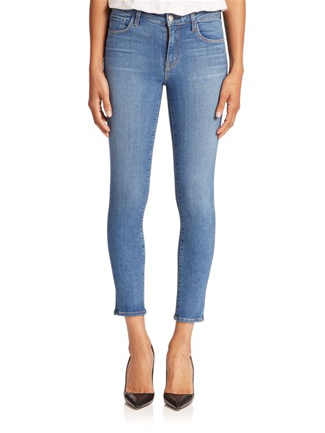 9 Awesome Womens High Rise Jeans That Will Attractive You