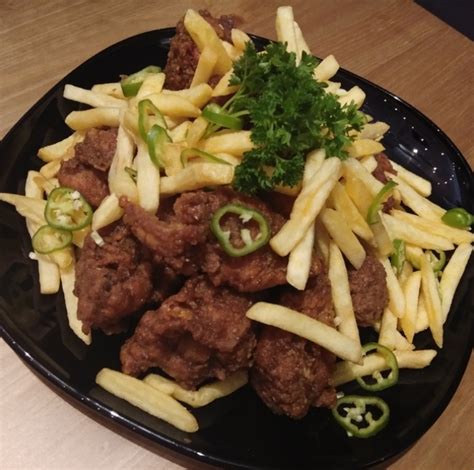 * saiz hidangan = 1 ketul atau bersamaan 55 gram. My Life & My Loves ::.: jom makan Ayam Goreng Korea sedap ...