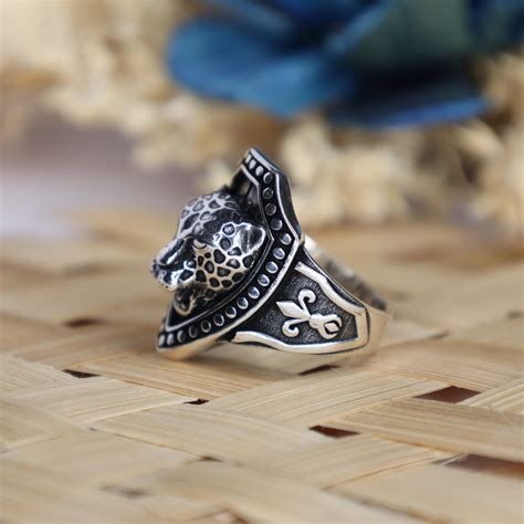 How To Choose The Right Silver Ring For Men Silveradda