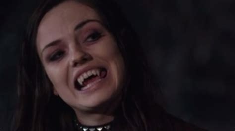 Watch The Amazing Trailer For James Franco S Lesbian Vampire Lifetime Remake Cinemablend