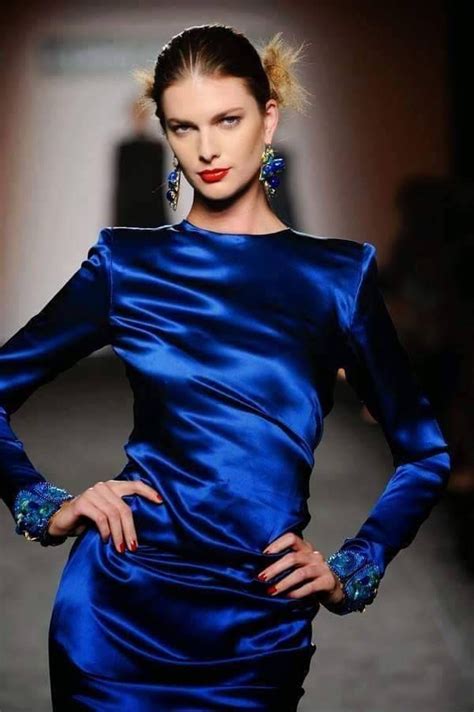 Fashion Moda Blue Fashion Fashion Tips Azul Royal Royal Blue Satin