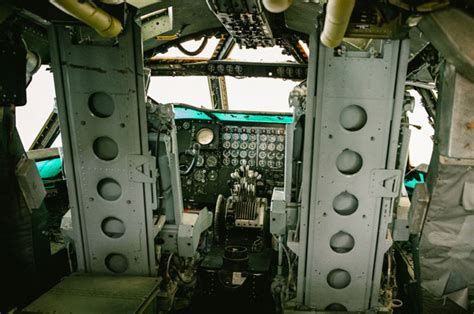 Boeing B 52 Stratofortress Cockpit 101 5x7 Photographs Rfeie