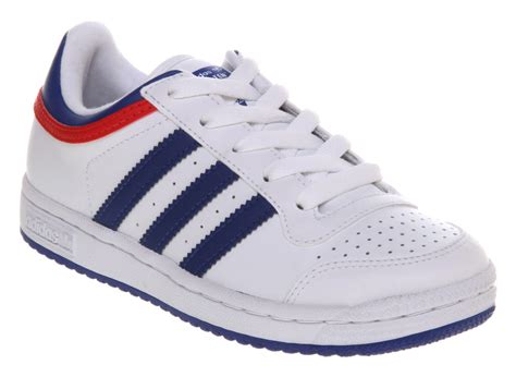 A legendary football shoe that has grown to become an icon of streetwear fashion, the samba line has stood the test of time. adidas top ten basse,Adidas Originals Top Ten Basse Blanc