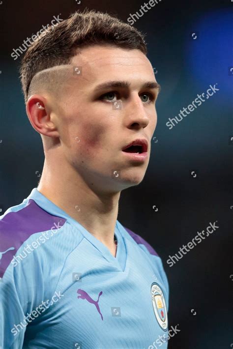 We're all used to seeing foden with a pretty standard haircut but it seems he's about to transform his barnet images of foden's new hairstyle are yet to emerge, although it's safe to assume they'll be shared across social. Phil Foden Haircut - Robert Lewandowski Sport360 - Man ...