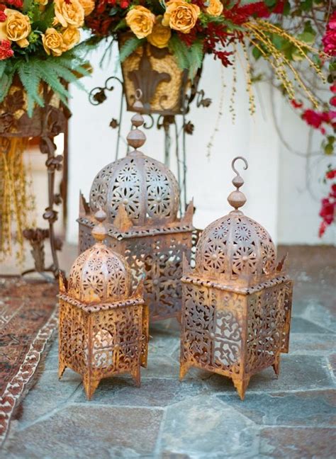 a beautiful palm springs wedding infused with moroccan and mediterranean style shot by aaron