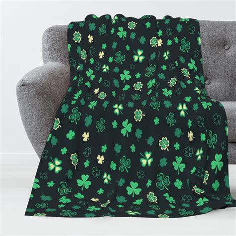 Luxury Plush St Patricks Shamrock Blanket Clovers Green Gnome Leaf Saints Throw