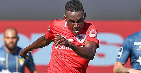 Aiscore player value for zaidu sanusi is {value}. Zaidu está mesmo na agenda do FC Porto e agrada a Conceição