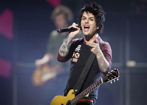 Billie Joe Armstrong Wallpapers Images Photos Pictures Backgrounds