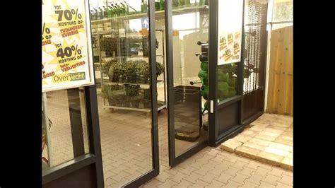 Sarah siddons whether you want to install an aut. Another Besam automatic door @ the entrance of Overvecht ...