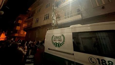 Bursa nın Yıldırım ilçesinde kadın cinayeti Evinde bıçaklanarak
