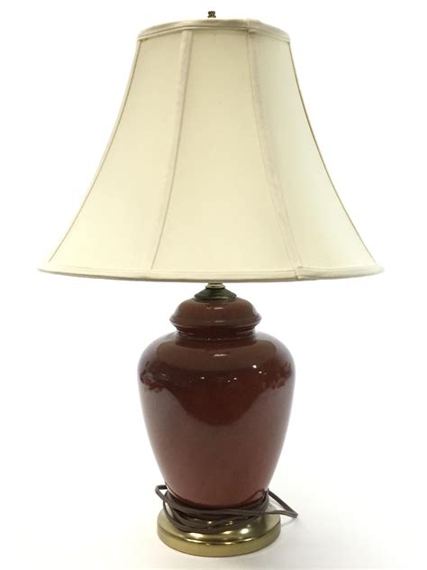 Lot Ceramic In Urn Style Table Lamp